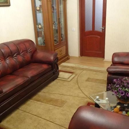 Apartment Vake-Saburtalo Tbilisi Exteriör bild