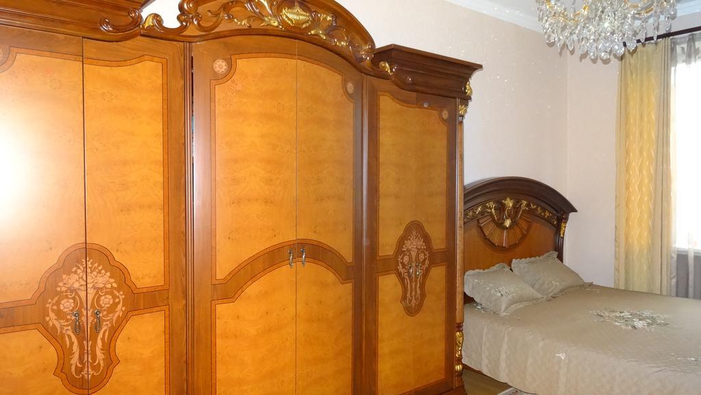 Apartment Vake-Saburtalo Tbilisi Exteriör bild