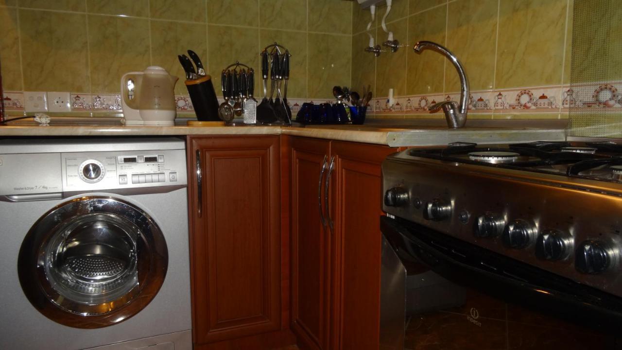 Apartment Vake-Saburtalo Tbilisi Exteriör bild